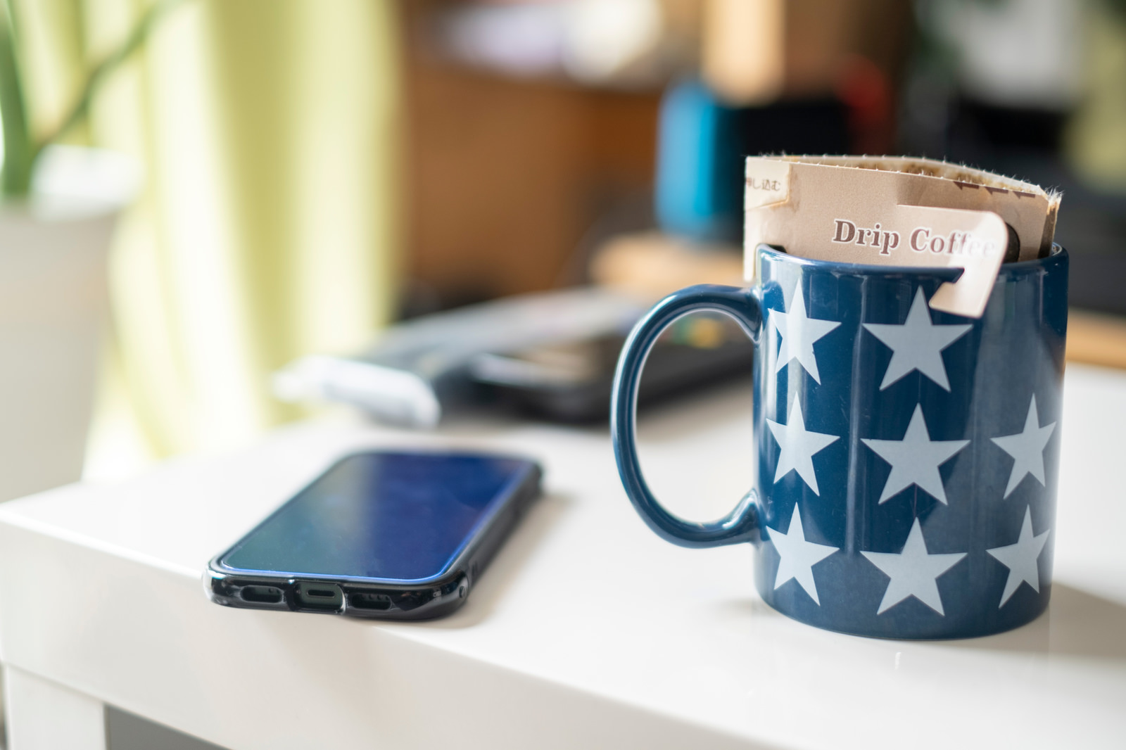 スマホ副業は怪しい？在宅で安全に稼げるおすすめ副業と見分け方を徹底解説！